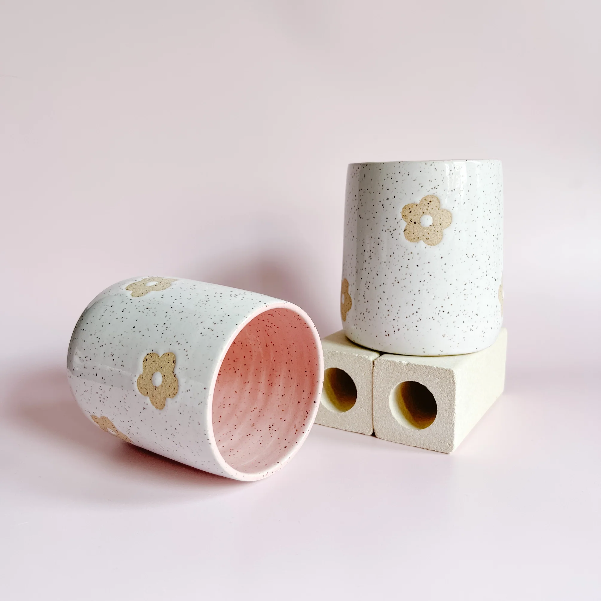 Handmade Ceramic Mugs & Stoneware Coffee Cups